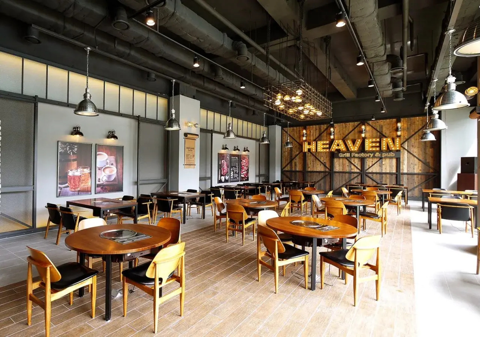 Orient Hotel & Resort