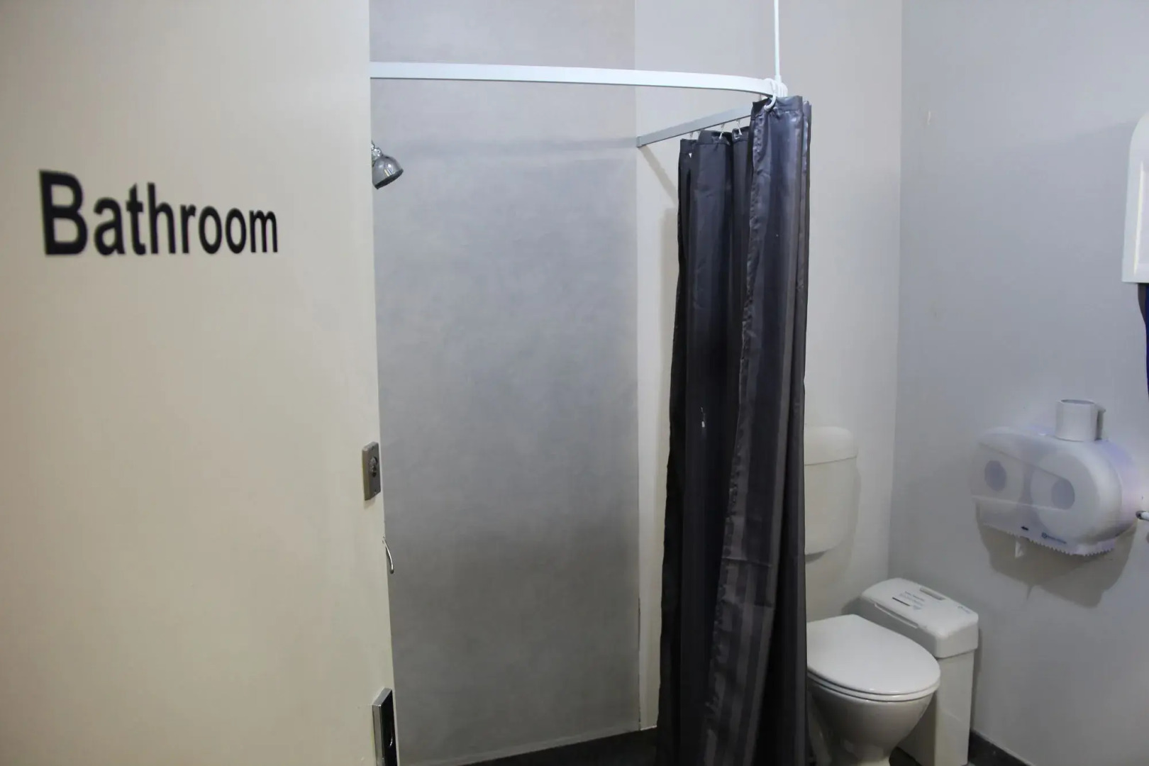 Trek Global Backpackers