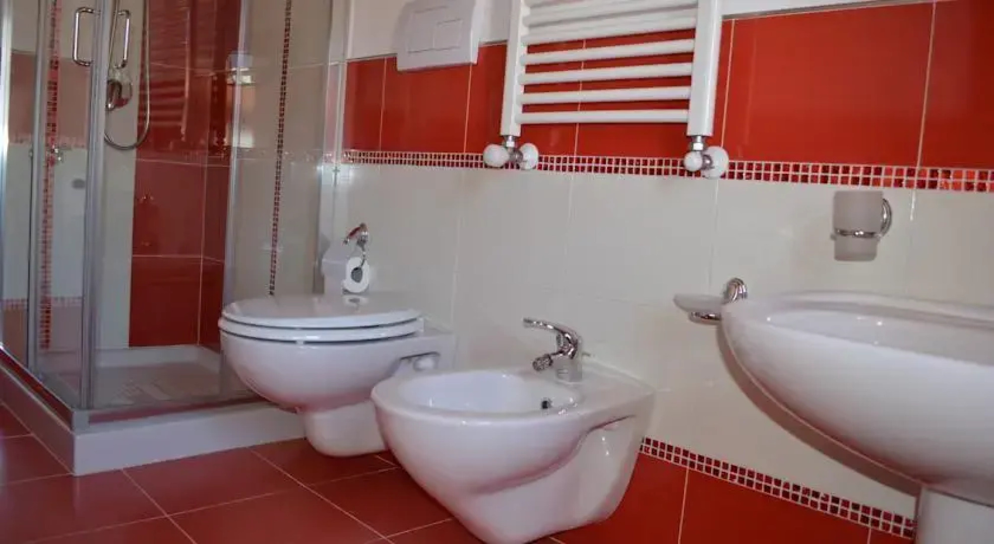 The House of Castle Apartments