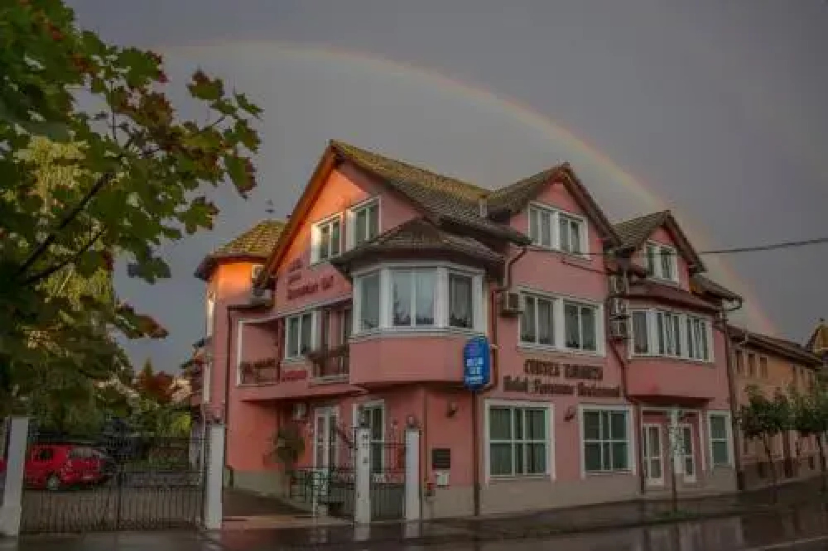 Pensiunea Curtea Bavareza