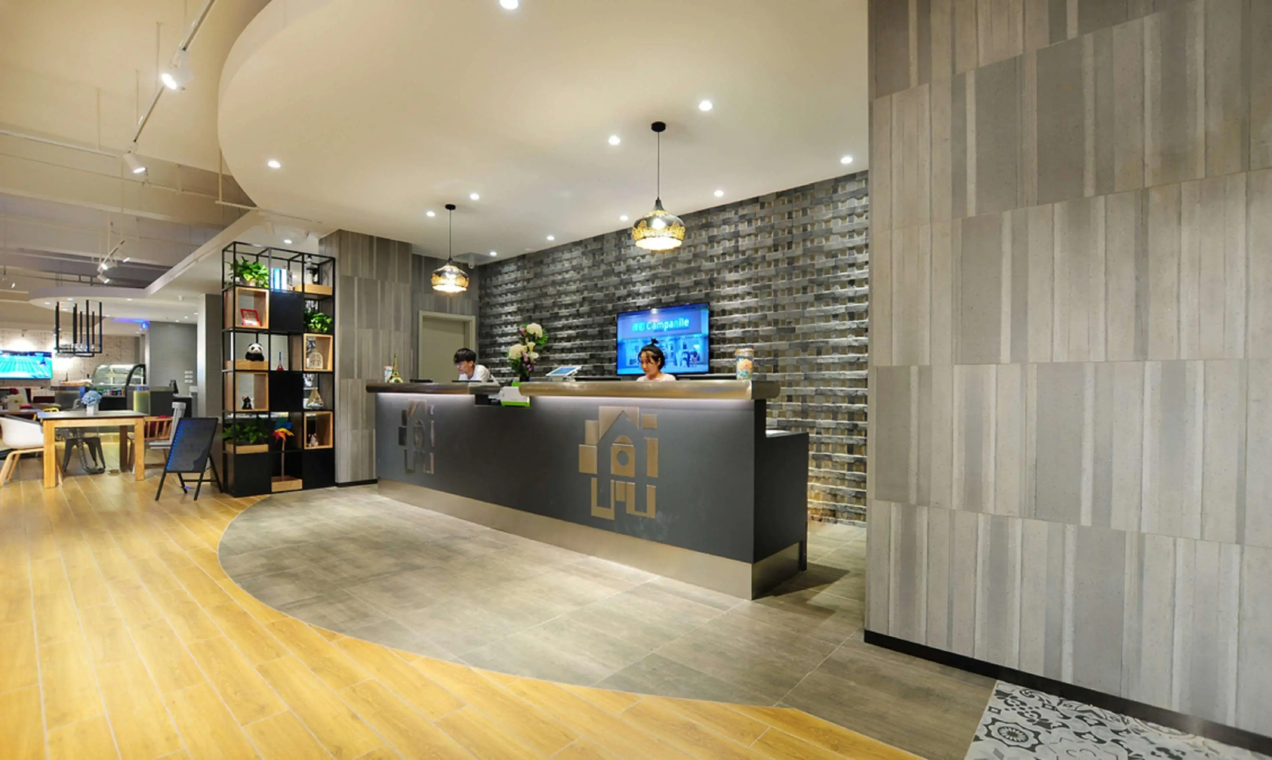 Отель Campanile Xi'an Bell Tower