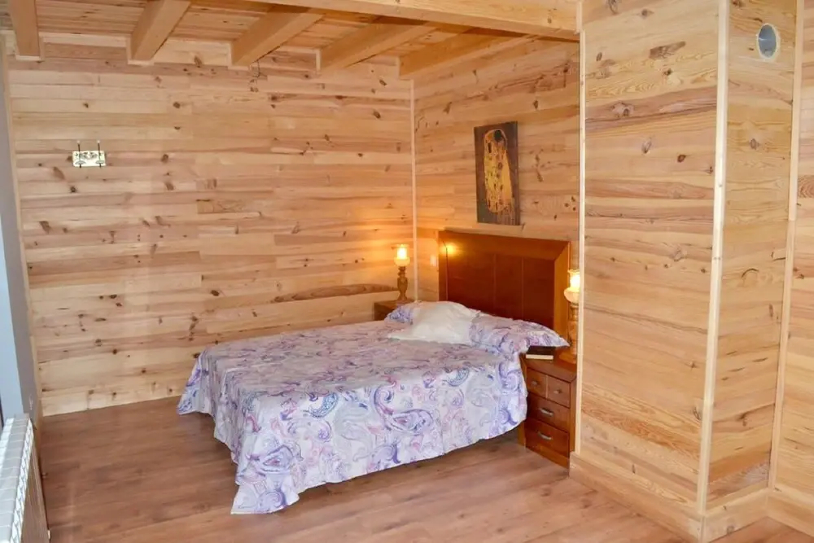 House With 5 Bedrooms in Morales de Rey, With Enclosed Garden and Wifi Near the Slopes