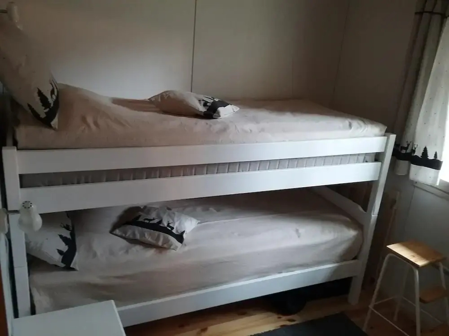 LUMILINNA-Mainiot Majat