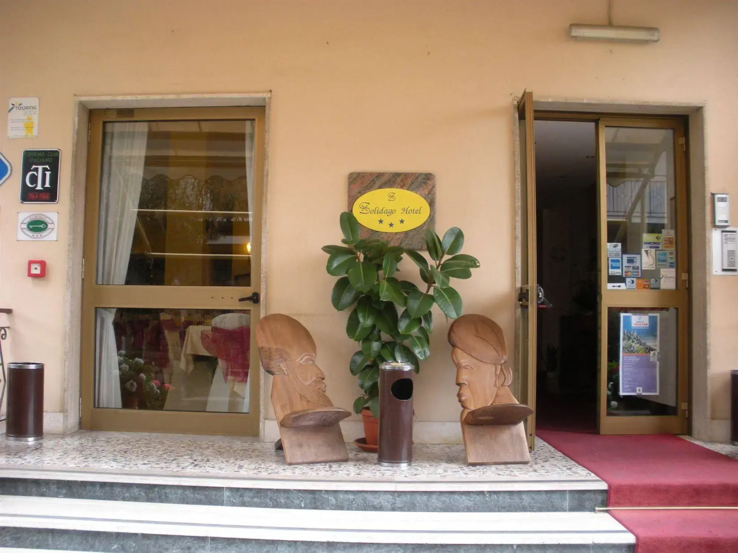 Solidago Hotel