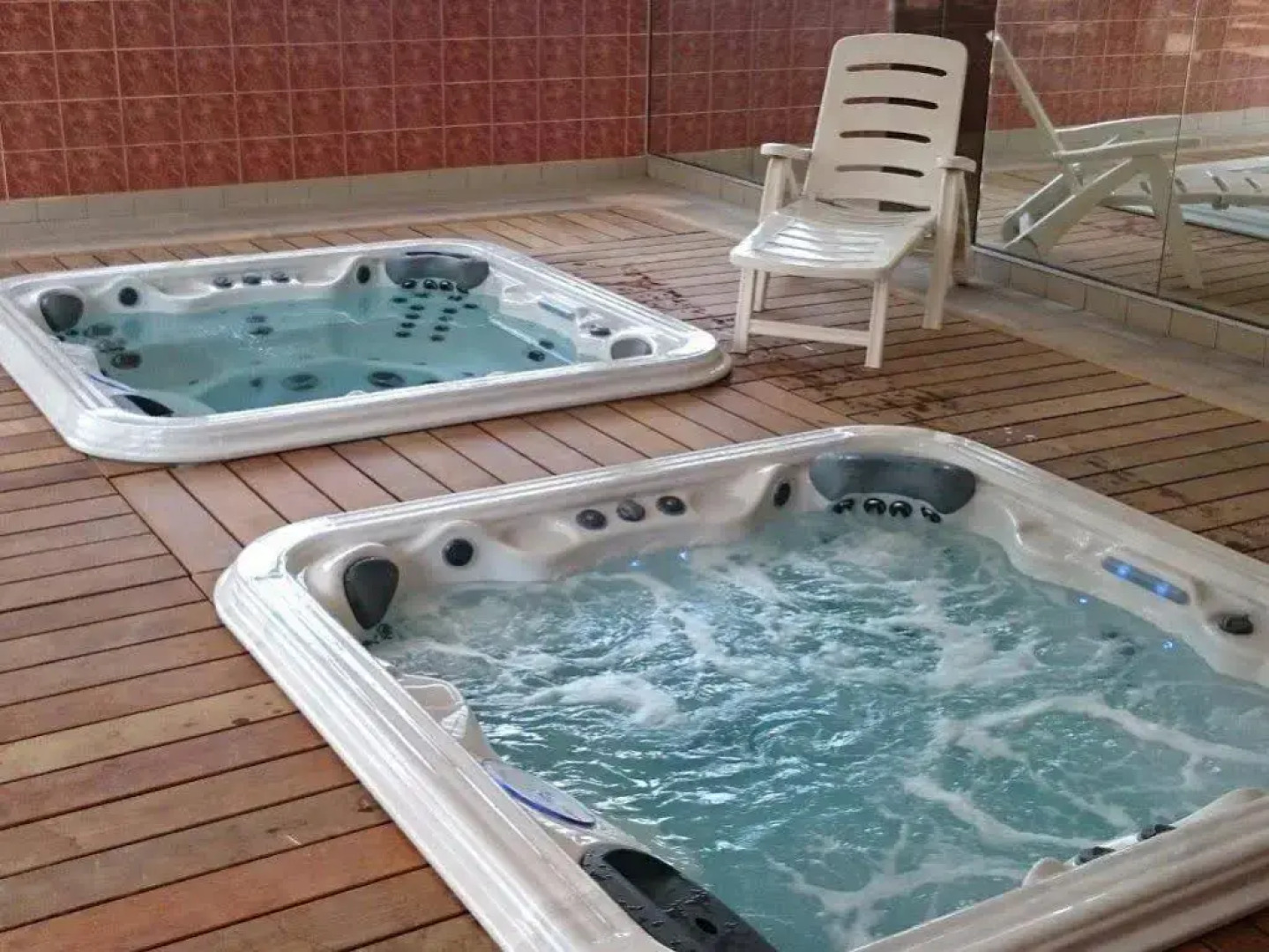 Logis Hostellerie De La Reine Blanche