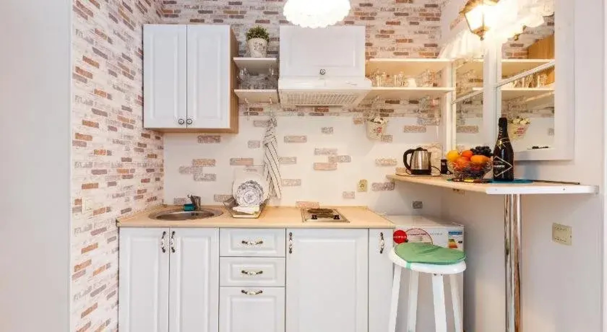 Английский Дом Апарт Отель