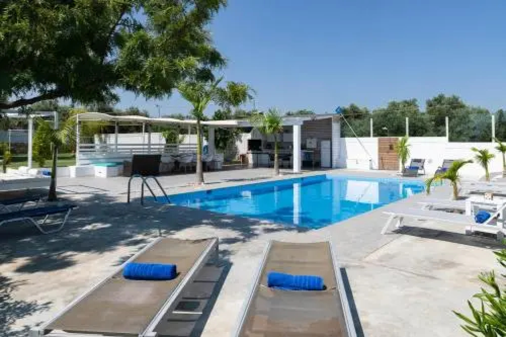 Myrto Villa