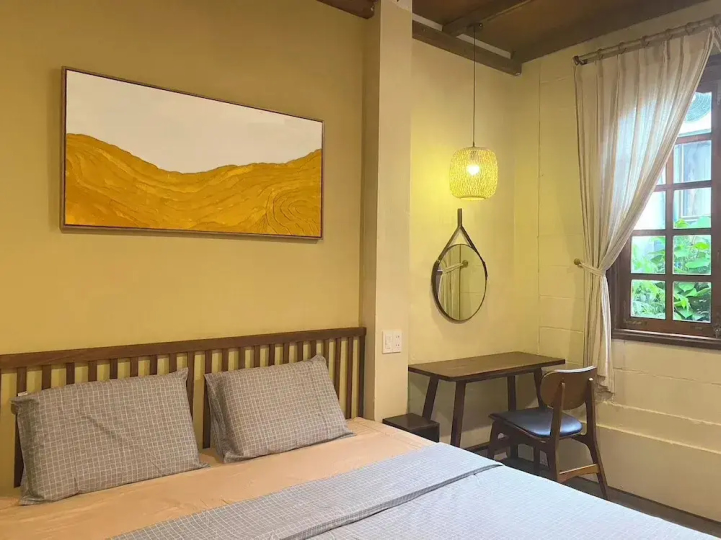 PIA homestay - Tours & Motorbike rentals