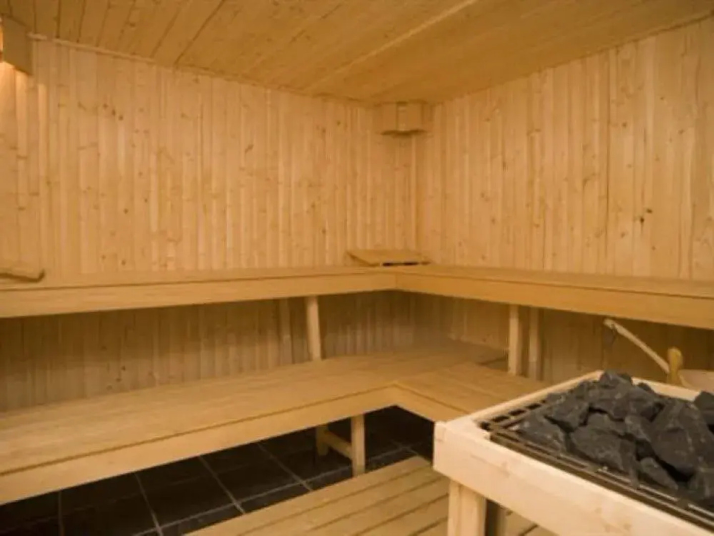 Elements Hotel and Bistro