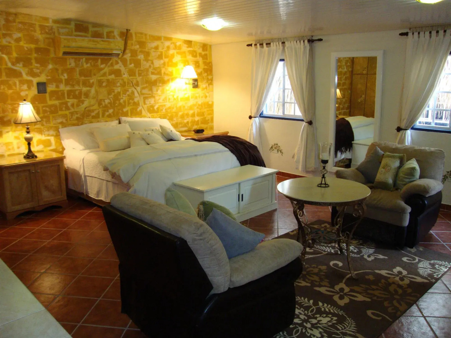 Club Arias Bed & Breakfast