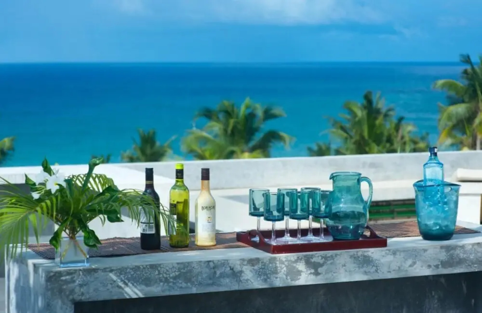 Modern Beach Villa With Roof Terrace