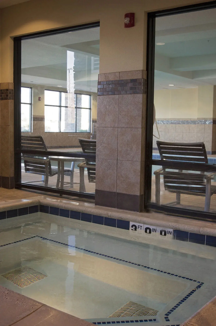 Holiday Inn Express & Suites Logan by IHG