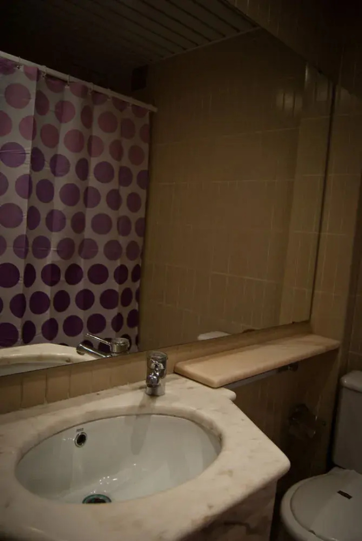 D.Dinis Low Cost Hostel