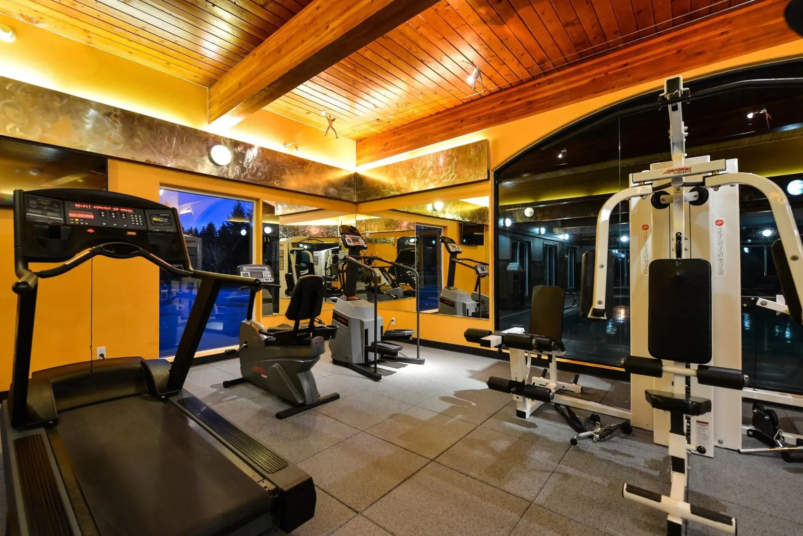 Holiday Inn Express Vancouver North - Salmon Creek by IHG