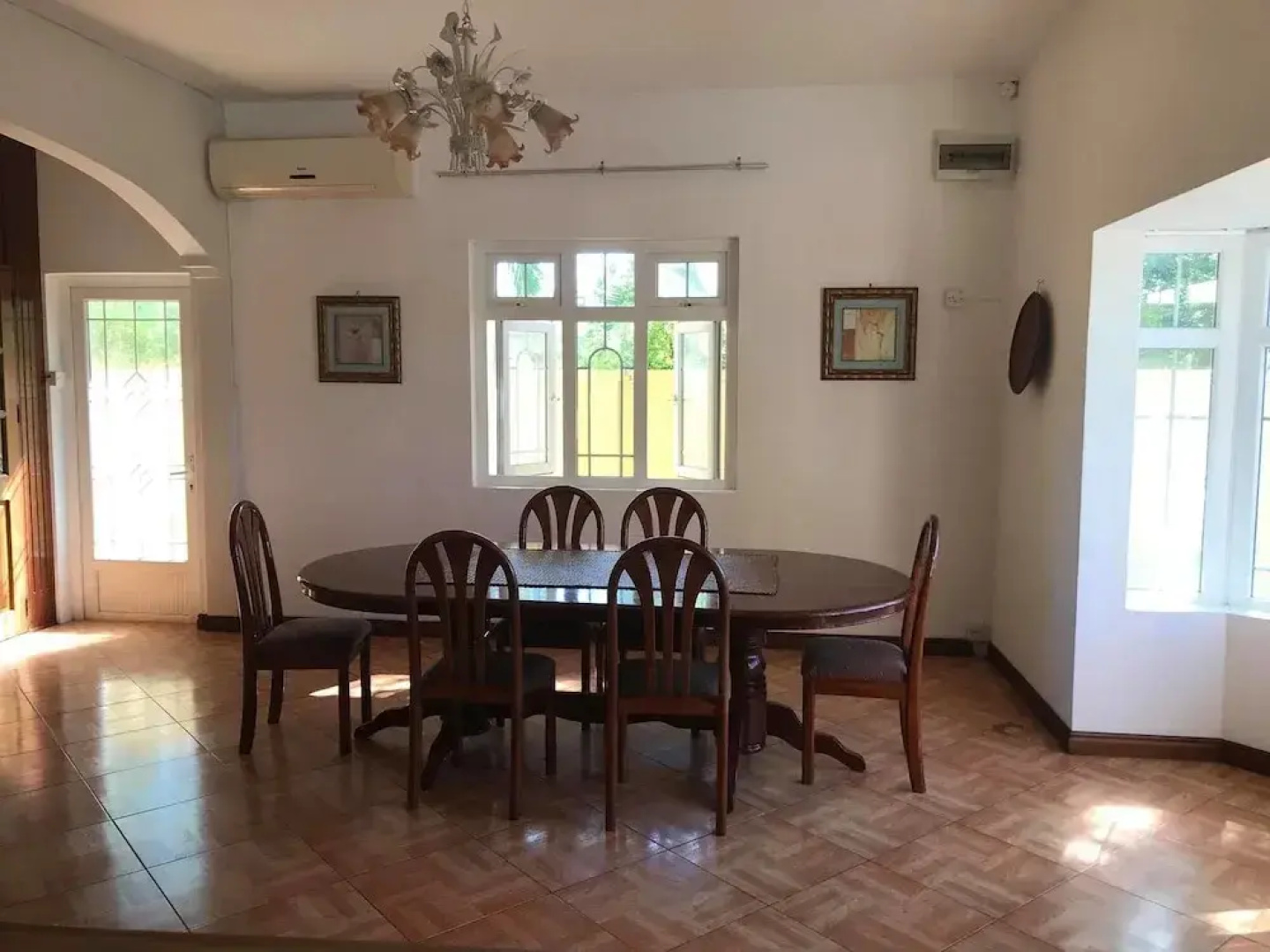 Villa Sarbel