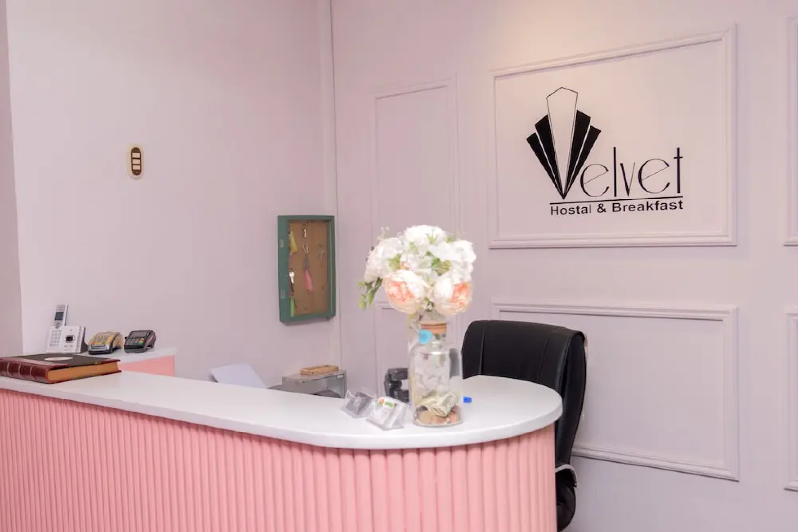 Hostal Velvet
