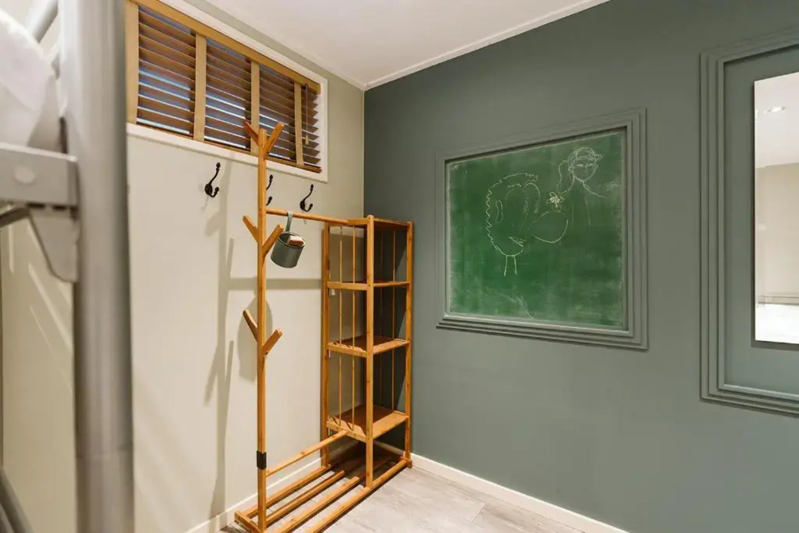 West Nieuwlandseweg 25A - Ouddorp - with Pool - NOT FOR COMPANIES