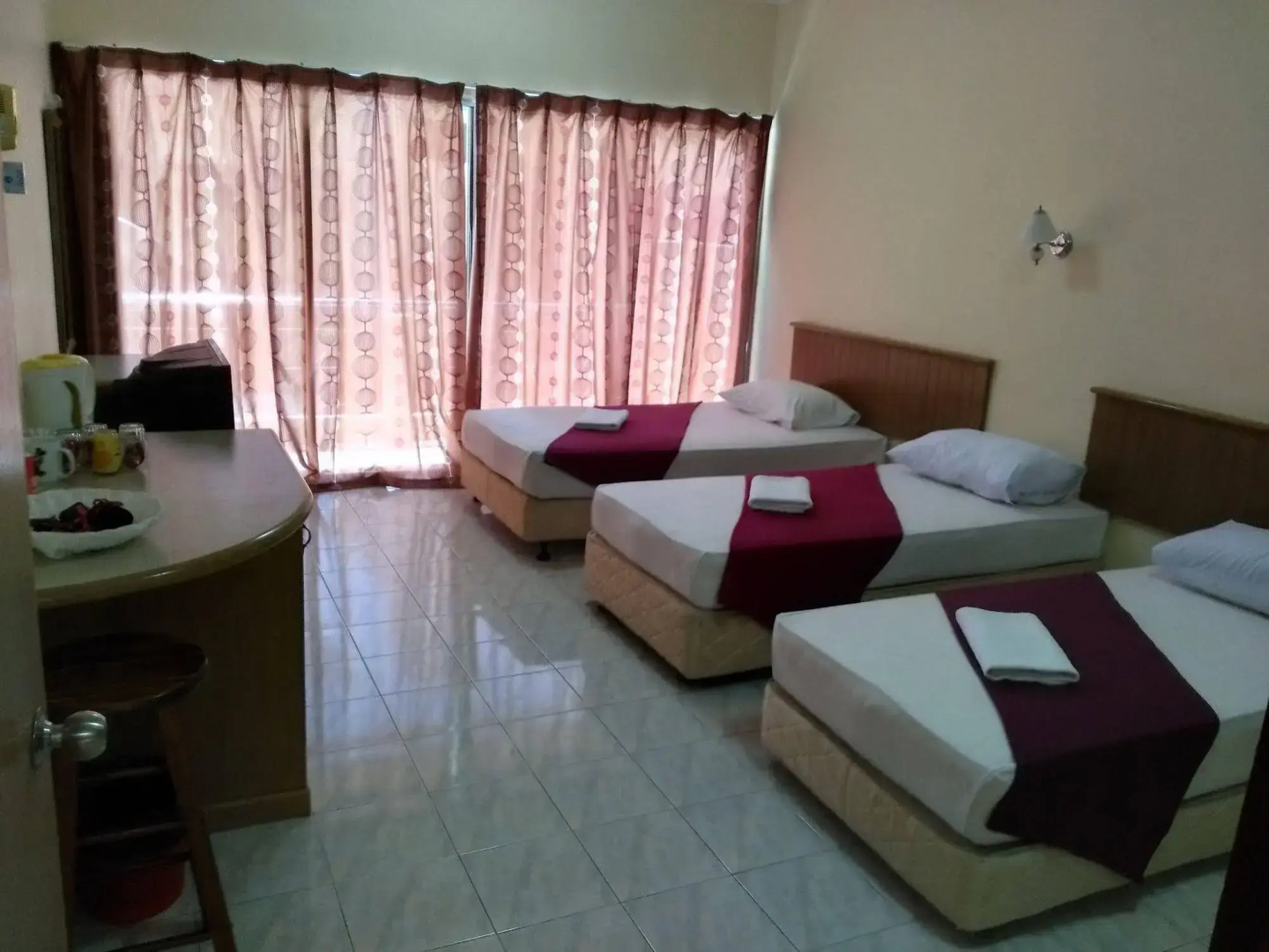 Teluk Batik Holiday Apartment