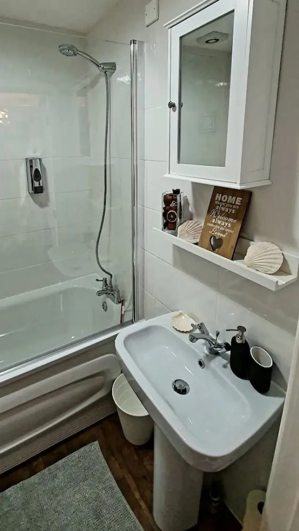 Best Value Accommodation - free parking