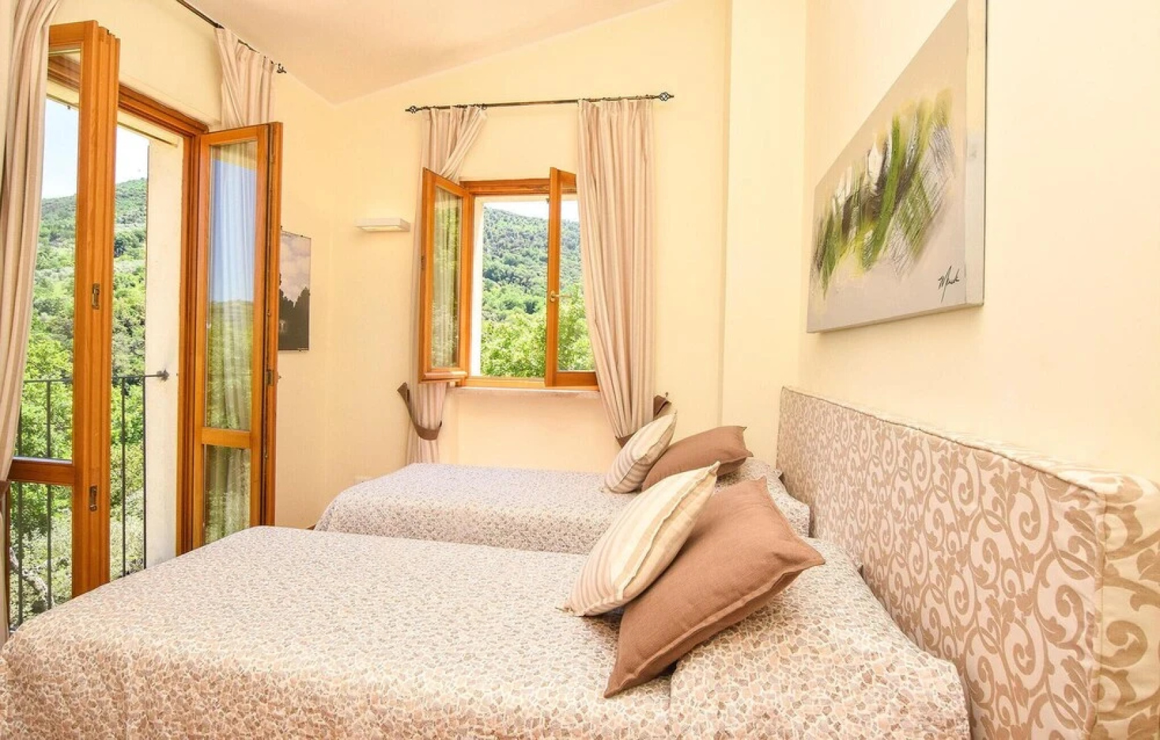 Beautiful Home in Toffia With Outdoor Swimming Pool, Jacuzzi and 4 Bedrooms