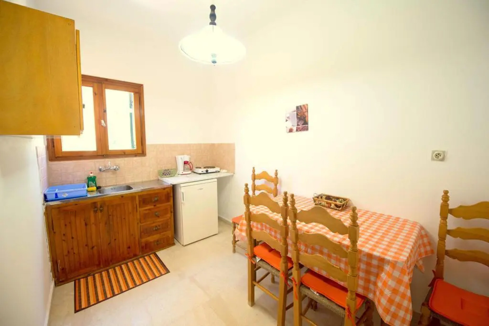 Katerina Pool Apartments