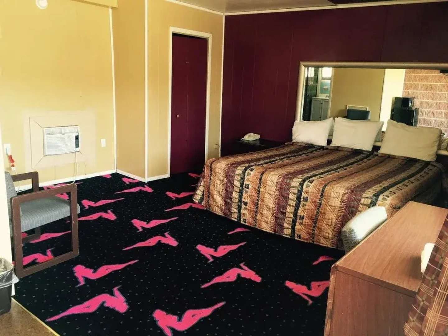 Paradise Inn