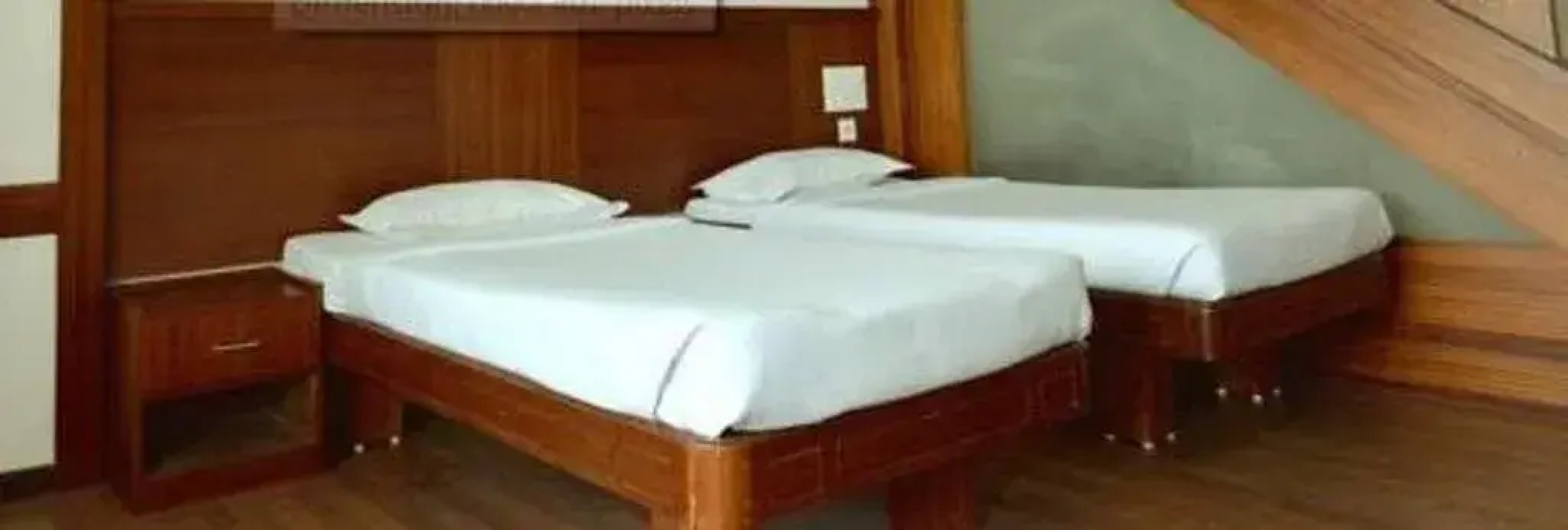 The Pearlview Regency