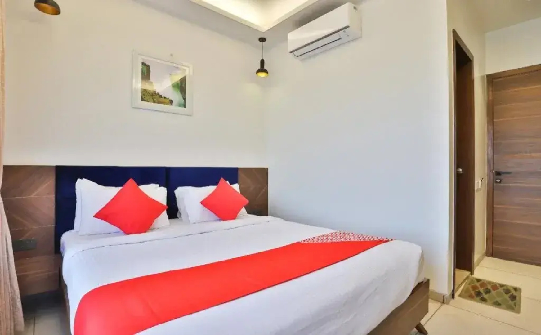 Oyo 26587 the Grand Vatika