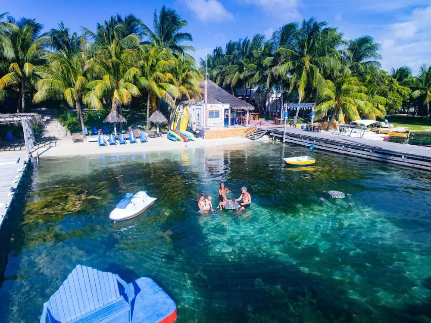 El Milagro Beach Hotel & Marina