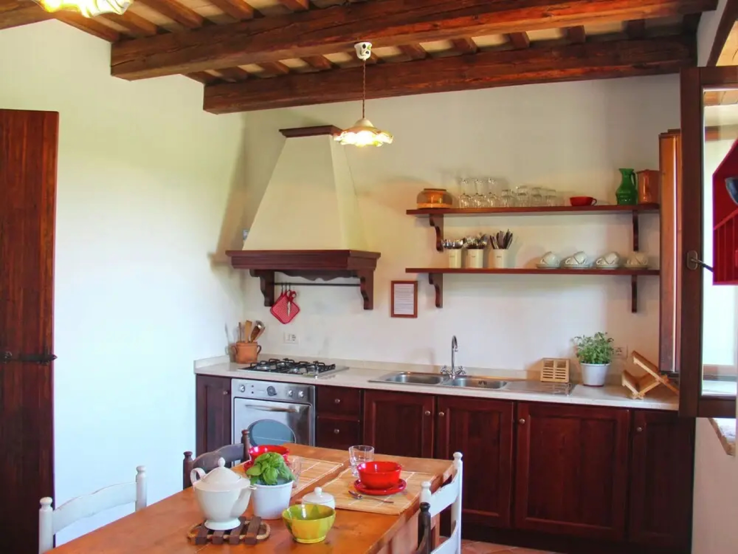 Luxurious Mansion with Private Garden in Montecassiano