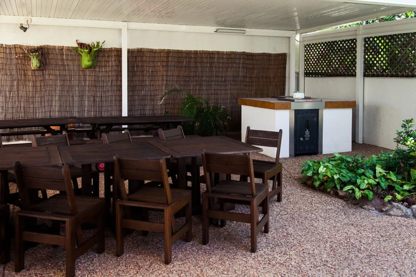 Elouera Tower Beachfront Apartments