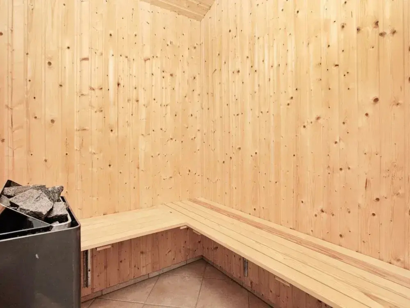 6 Person Holiday Home in Faaborg