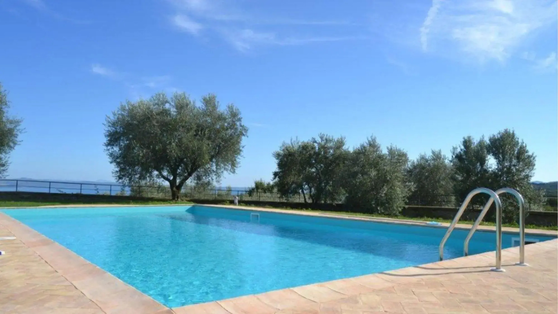 Villa Degli Olivi a Beautiful Contemporary Villa-villa Degli Olivi