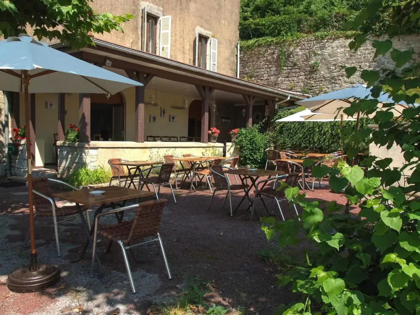 Hostellerie des Monts Jura