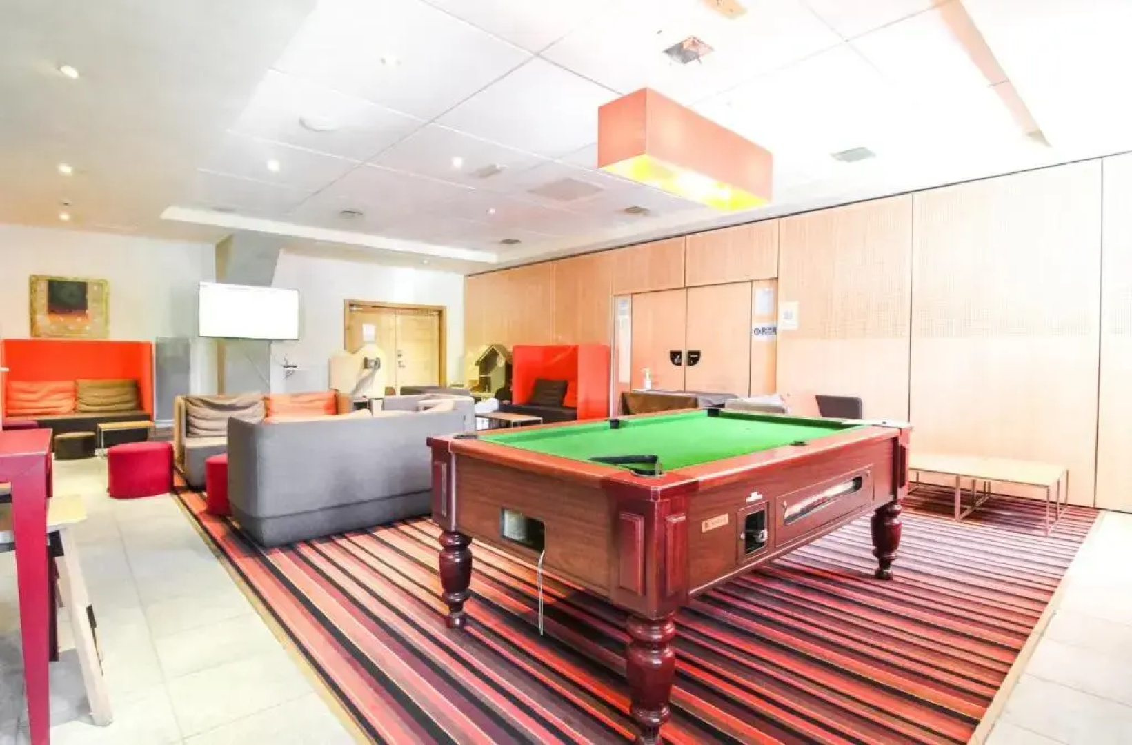 1-bed apartment in 5* Residence with mountain views, ski in, ski out