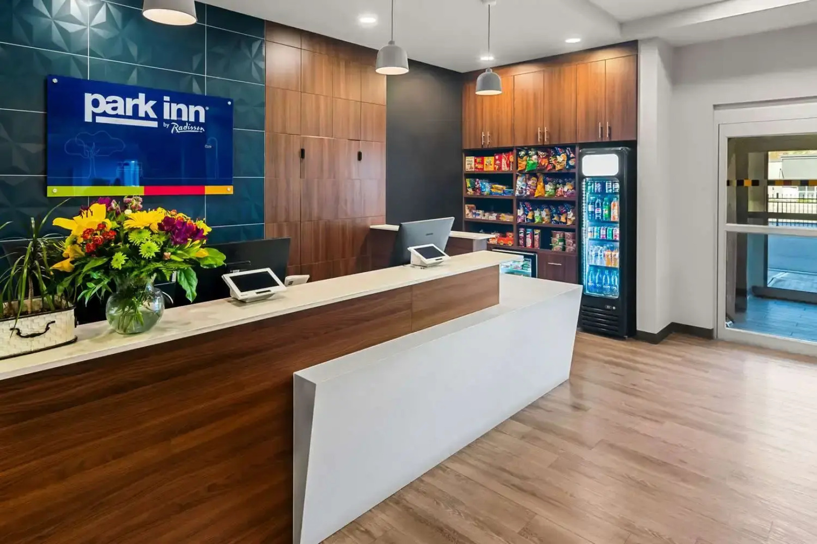 Park Inn by Radisson, Kelowna