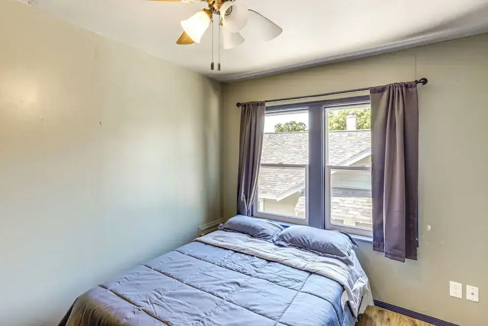 Quaint Family Retreat in Fairbury!