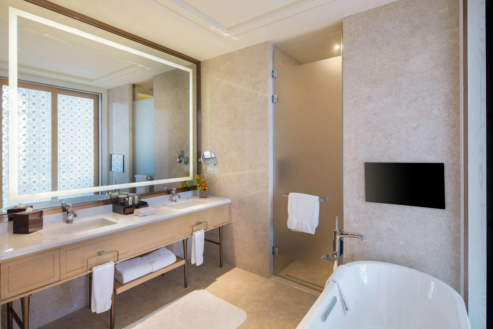 Hilton Yuxi Fuxian Lake