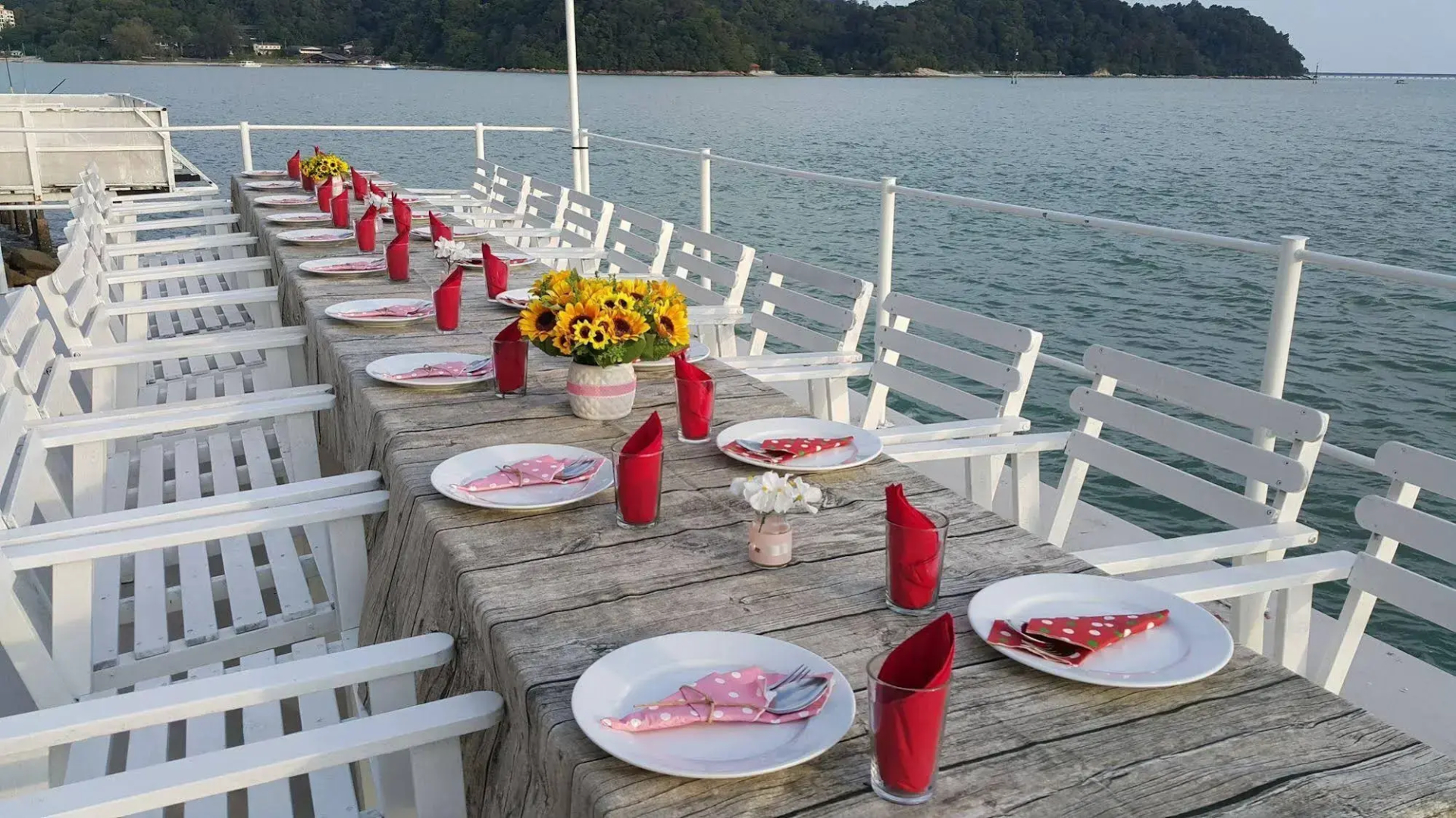 Rockbund Fishing Chalet