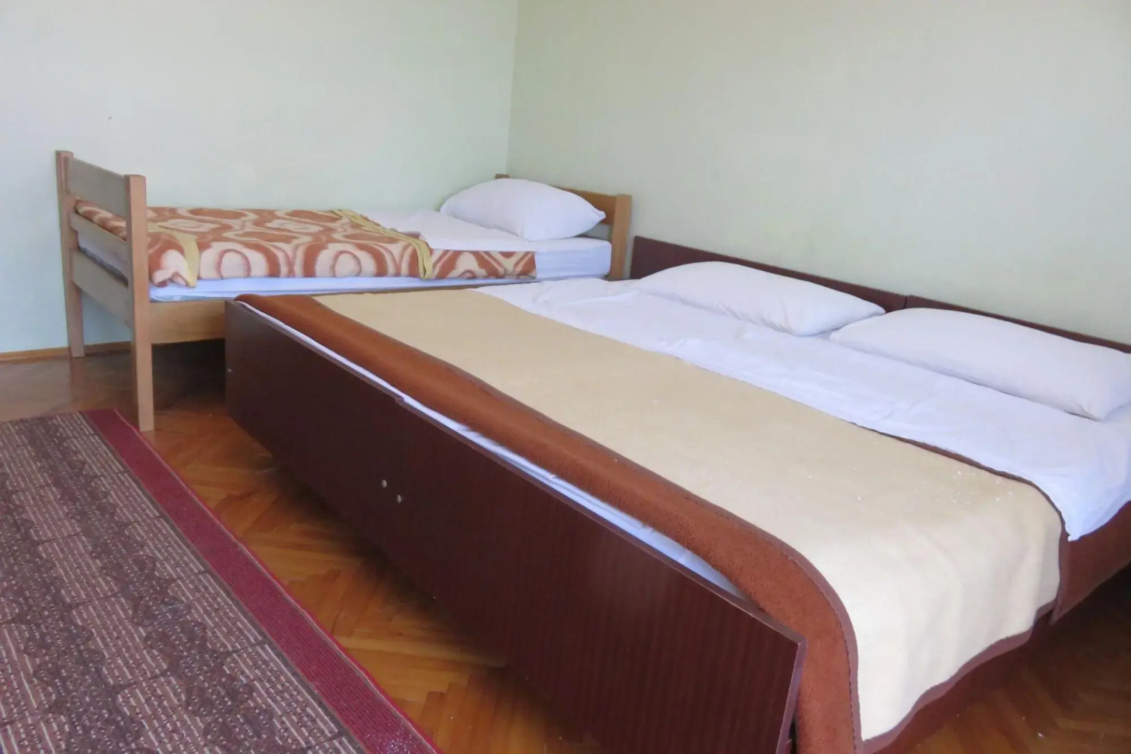 Marin - 100m From the Beach With Parking - A1