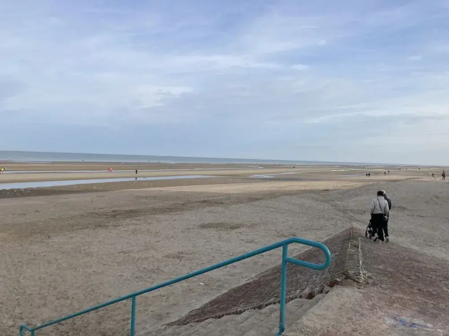 Cozy and Modern Apartment in Bray-dunes in a Lovely Area