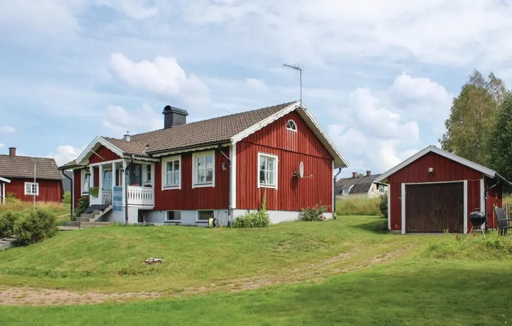 Beautiful Home in Hestra With 2 Bedrooms and Wifi