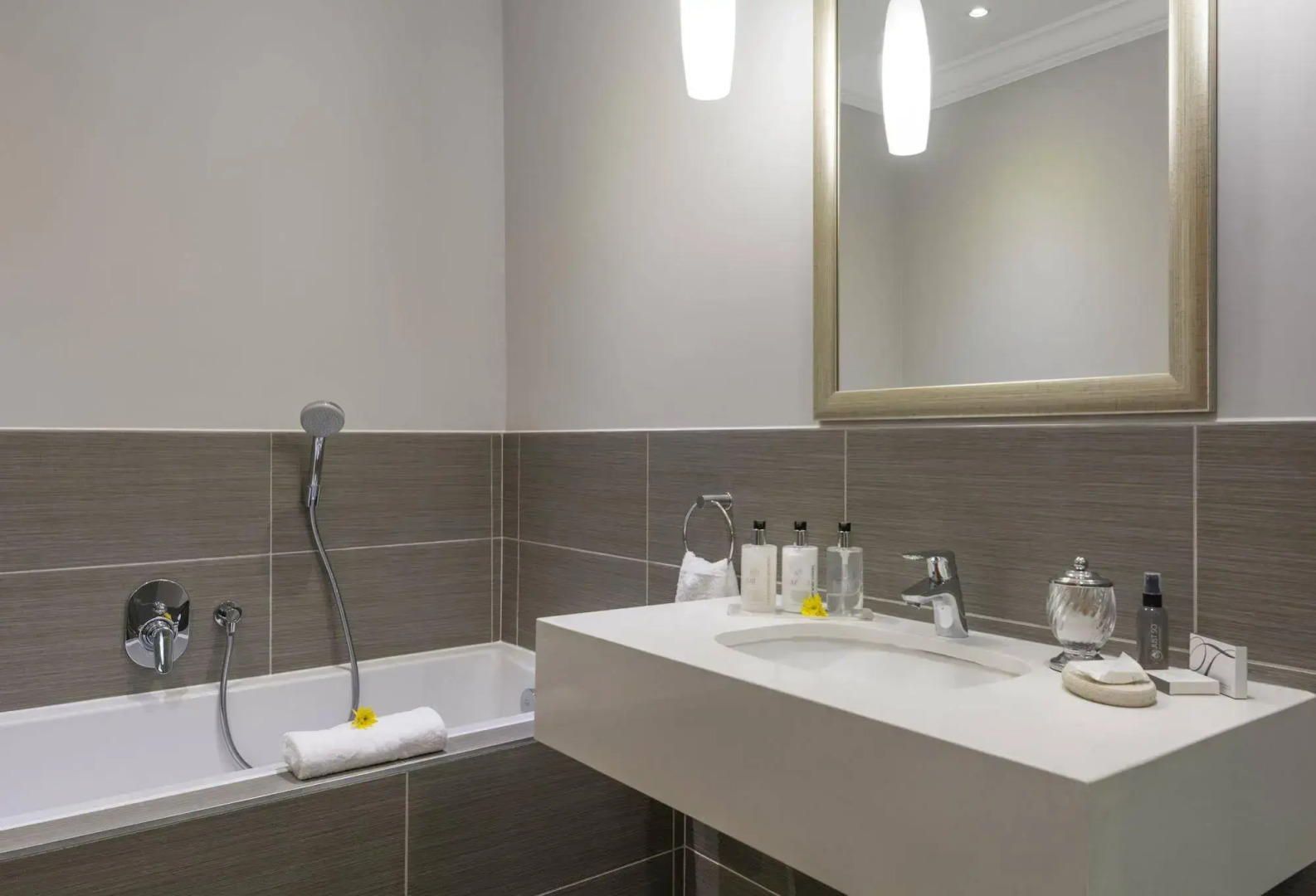 Villa Tuscana By Mantis