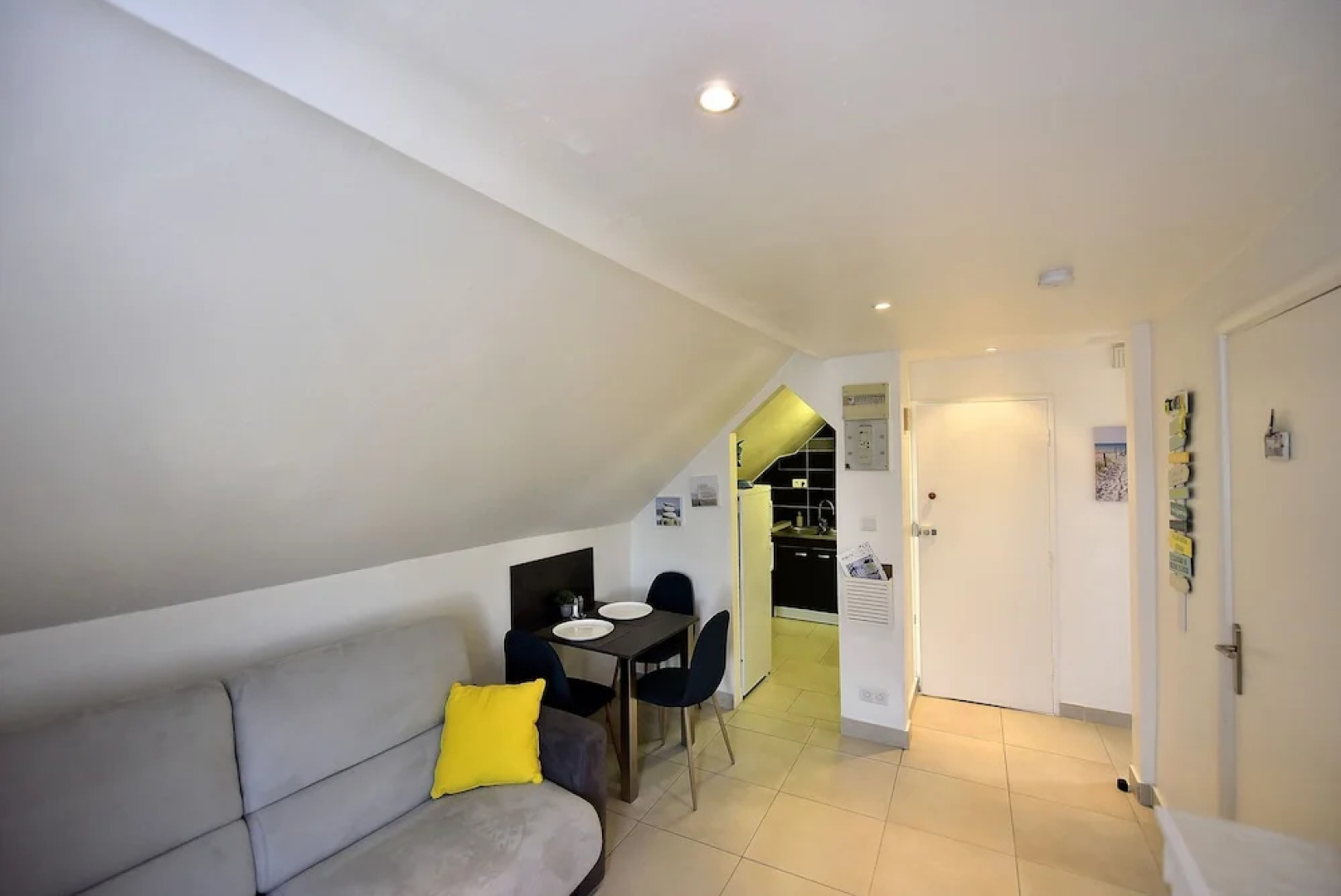 Etablissement Pieds Dans L'Eau