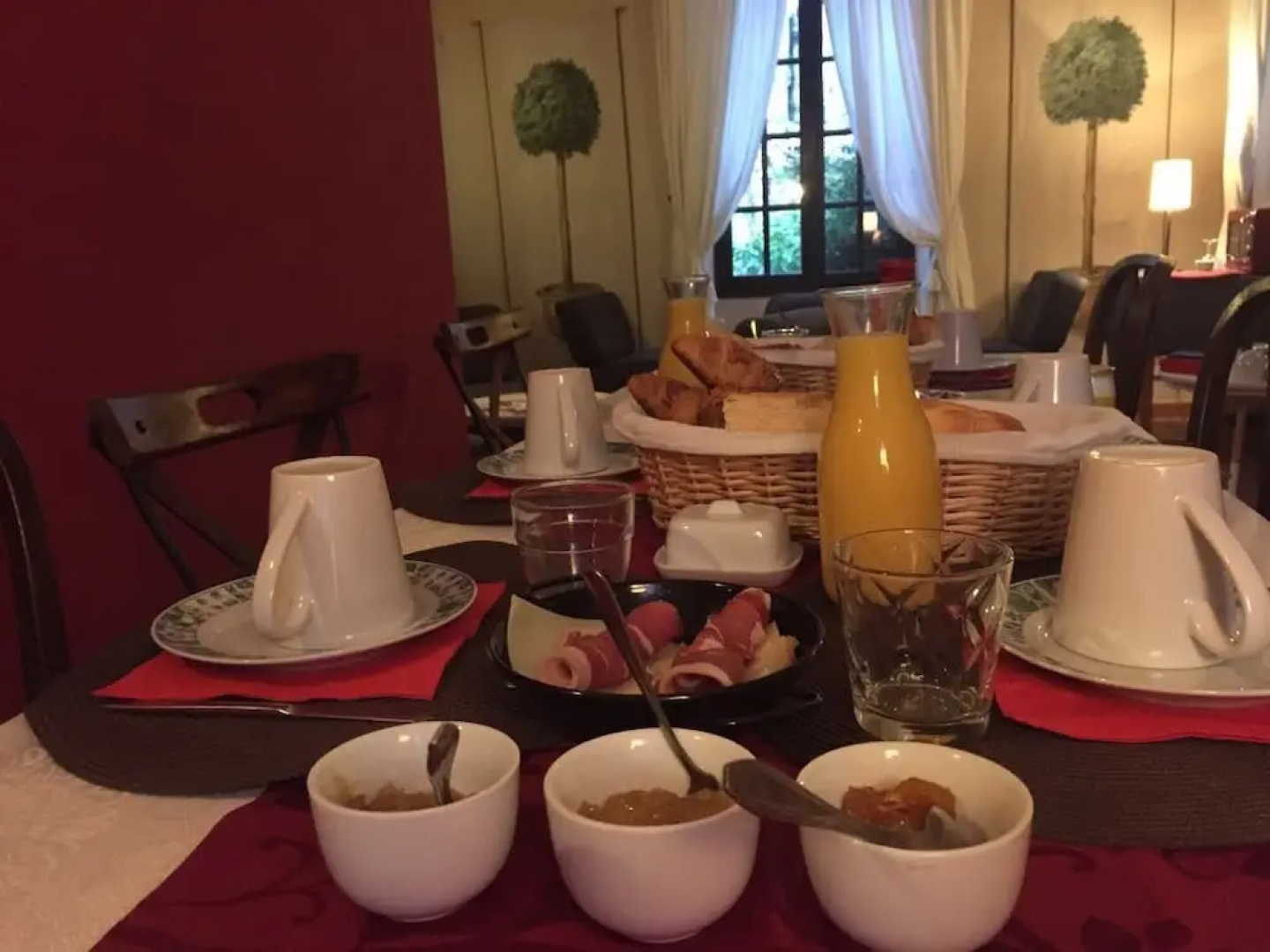 La Vieille Demeure
