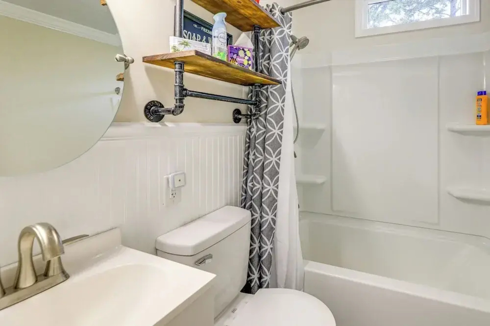 Updated New Bern Home < 3 Mi to Historic Dtwn!