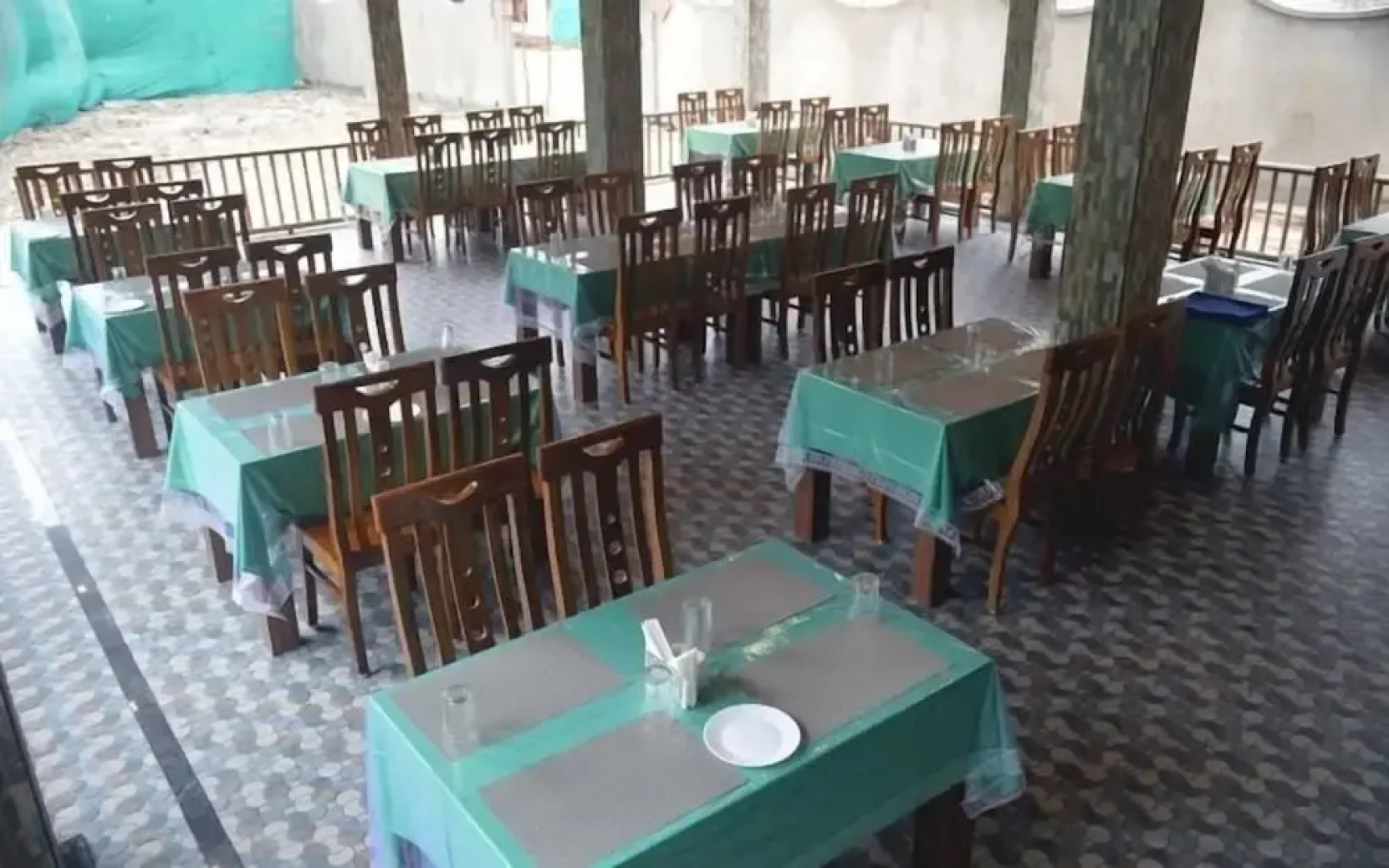Holiday Inn Beach Resort