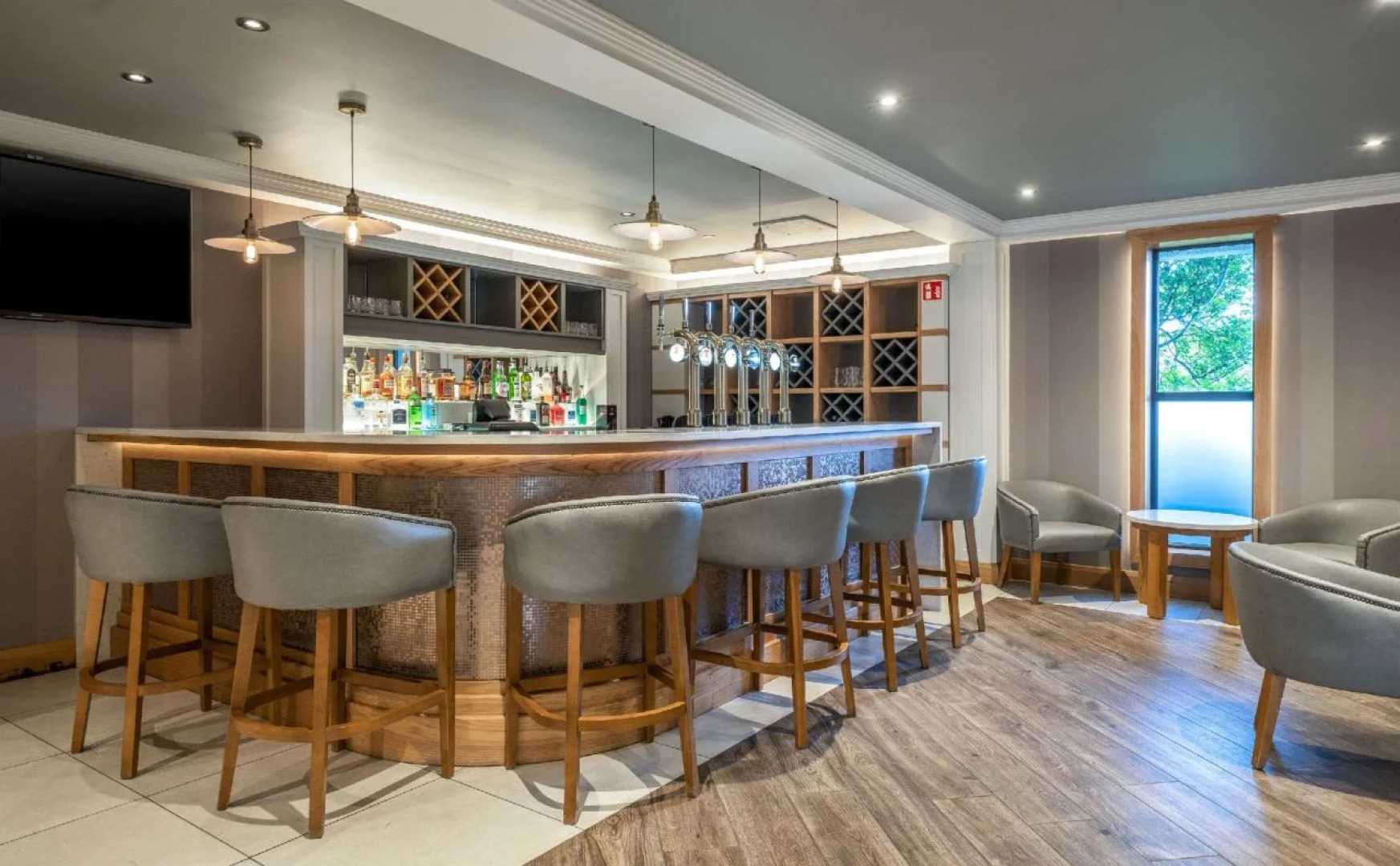 Chimney Corner Hotel