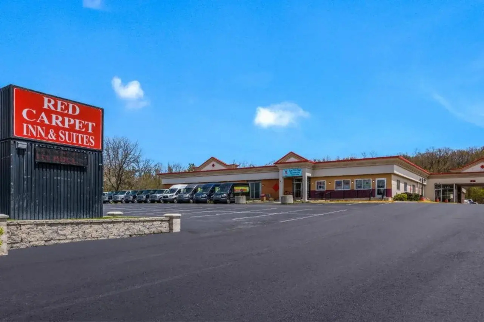 Red Carpet Inn Hazleton