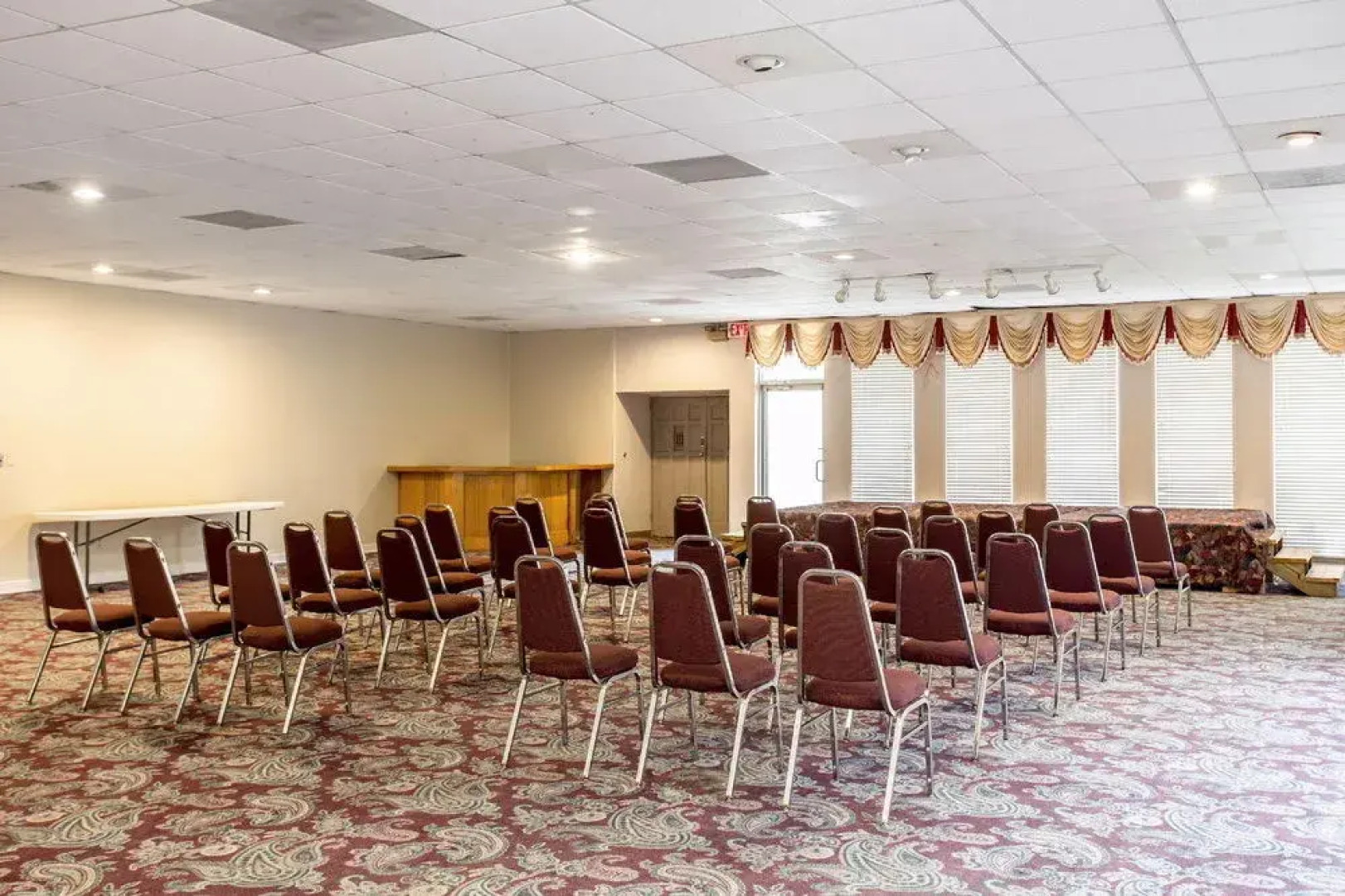 Rodeway Inn & Conference Center